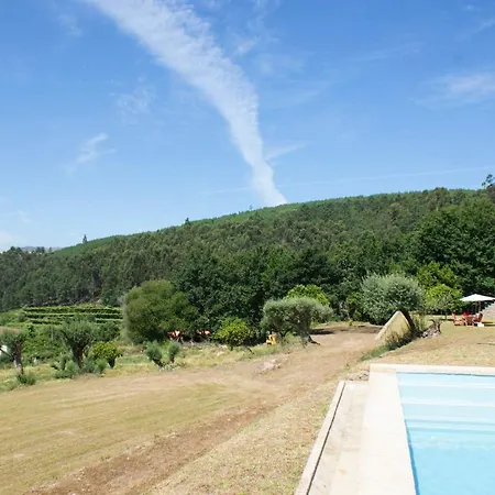 Villa Sleeps 10 With Pool And Wifi